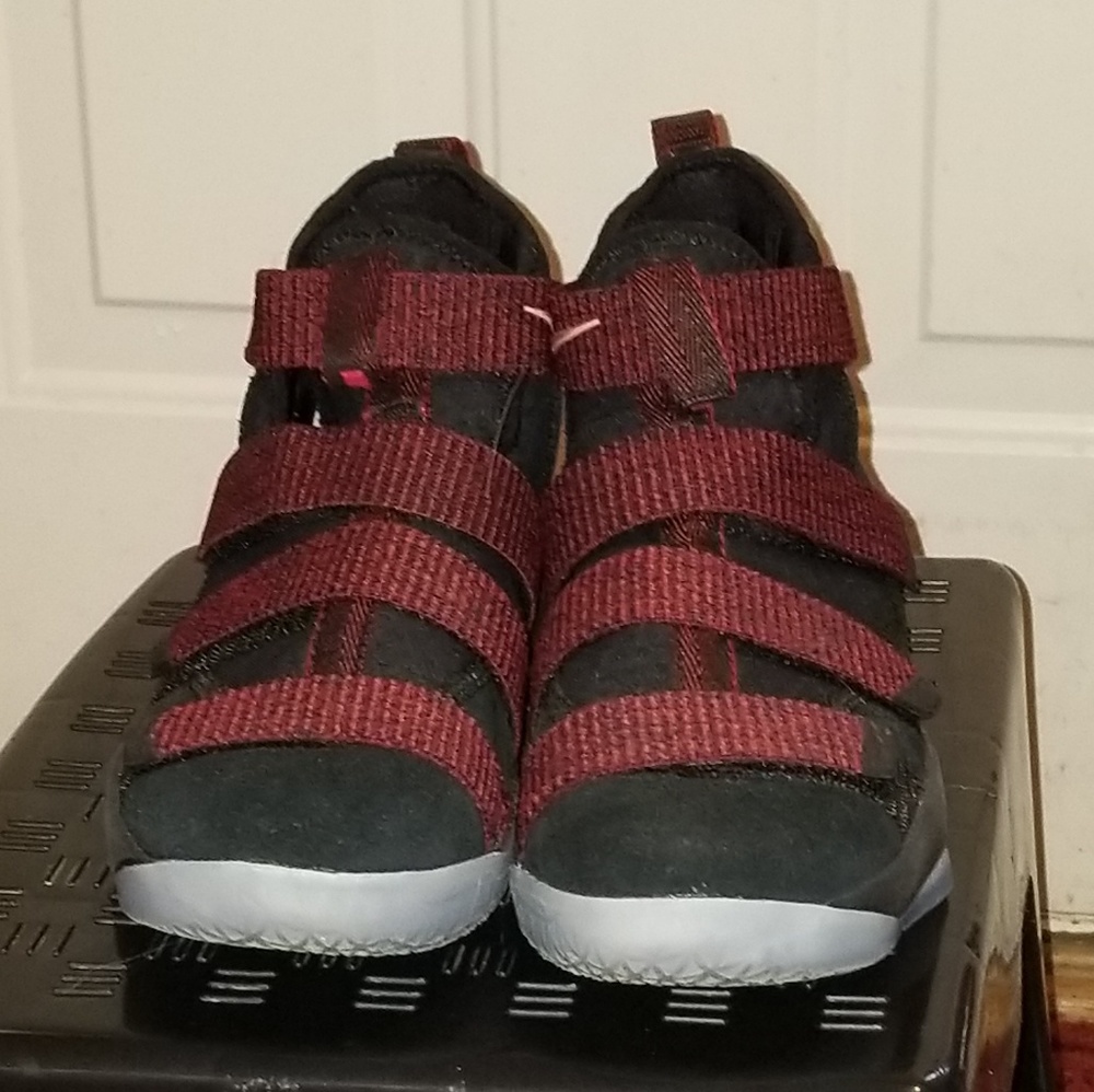 Nike LeBron James High Top